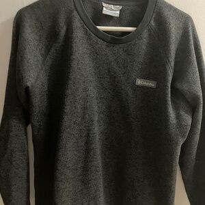 Columbia sweatshirt